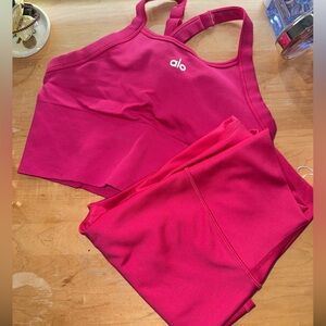 Hot pink alo set 
 Top and leggings xs top and small bottom in legging